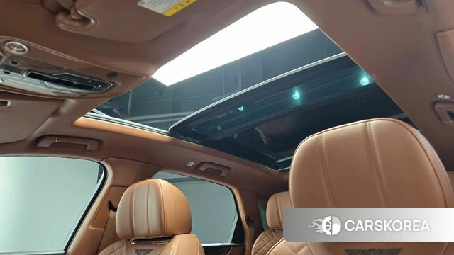 Bentley Bentayga id 3845734 из Кореи 10