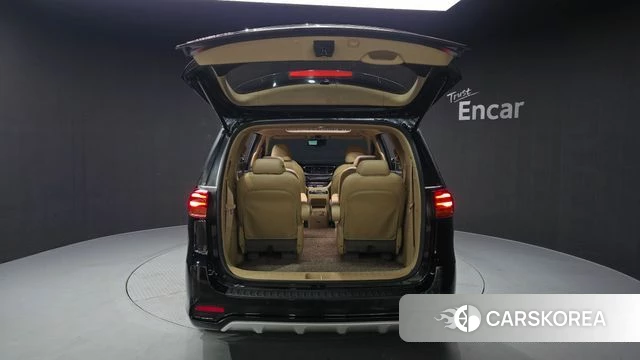 Kia The New Carnival id 5028967 из Кореи 10