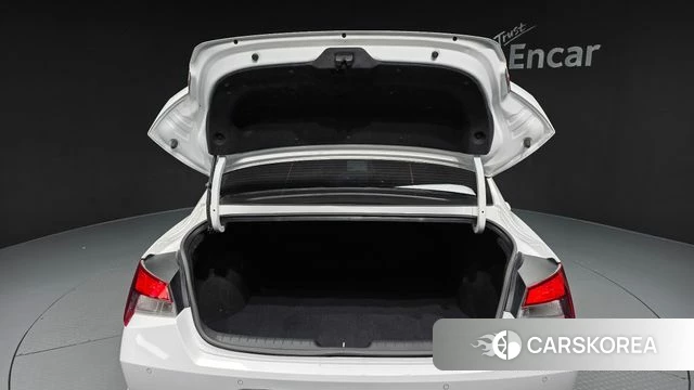 Hyundai Avante Hybrid (CN7) id 5039913 из Кореи 10
