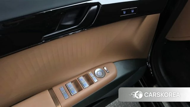 Hyundai Grandeur Hybrid (GN7) id 4778432 из Кореи 10