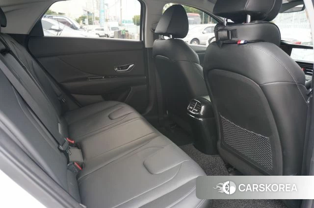 Hyundai Avante (CN7) id 4702962 из Кореи 10