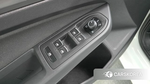 Volkswagen Golf 8th Generation id 4986610 из Кореи 10