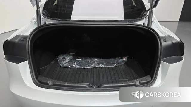 Tesla Model 3 id 4975021 из Кореи 10