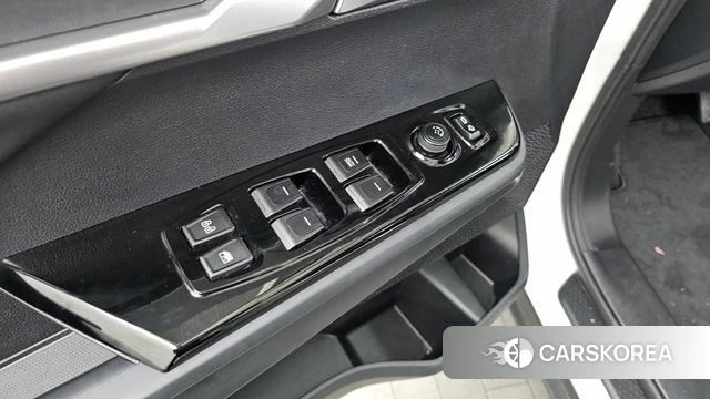 Ssangyong The New Torres id 4985166 из Кореи 10
