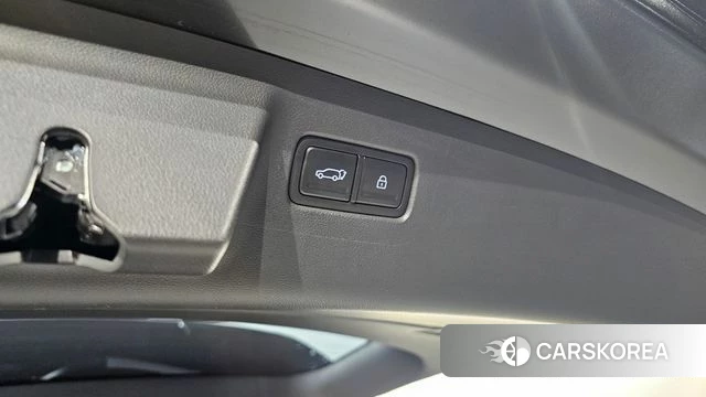 Hyundai Santa Fe (MX5) id 4979995 из Кореи 10