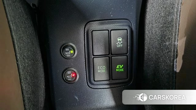 Toyota Prius C id 5013902 из Кореи 10