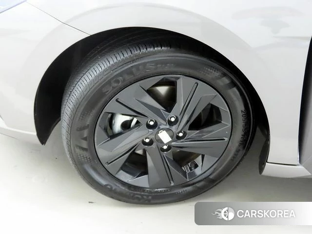 Hyundai Avante (CN7) id 5002639 из Кореи 10
