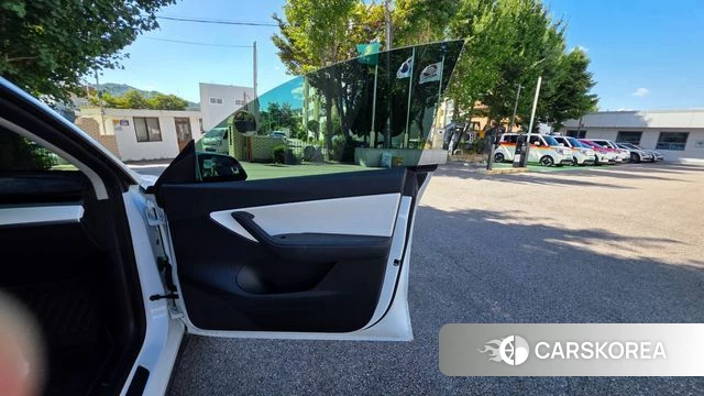Tesla Model Y id 4772917 из Кореи 10