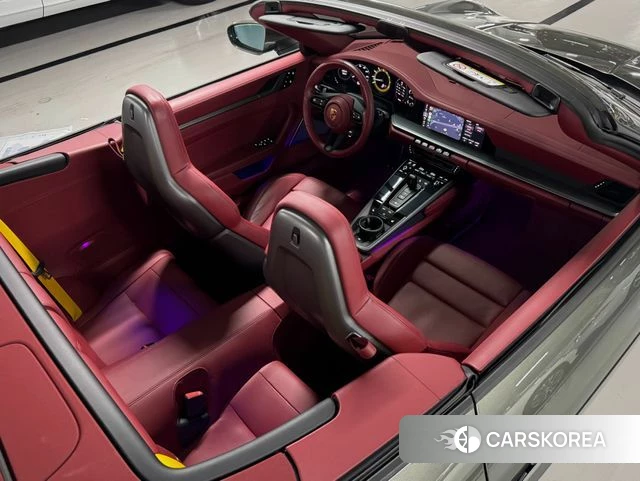 Porsche 911(992) id 4943118 из Кореи 10