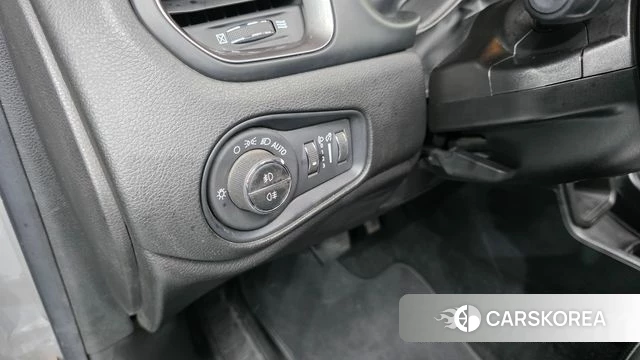 Jeep Renegade id 5048153 из Кореи 10