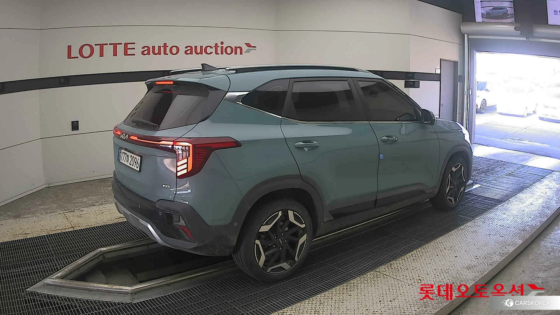 Kia Seltos id 4989984 из Кореи 10