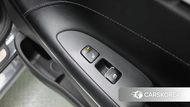 Hyundai The New Grandeur IG Hybrid id 5023031 из Кореи 10