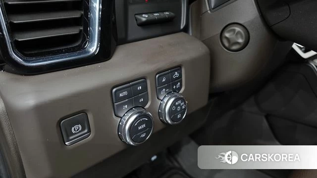 GMC Sierra id 5033102 из Кореи 10