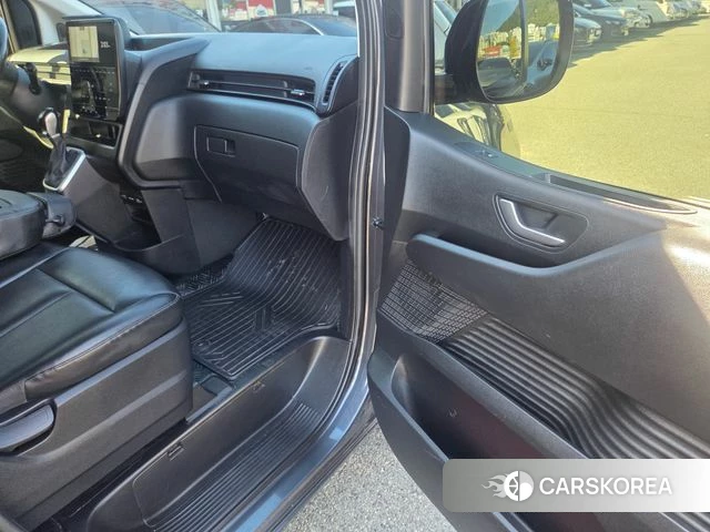 Hyundai Staria id 5041028 из Кореи 10
