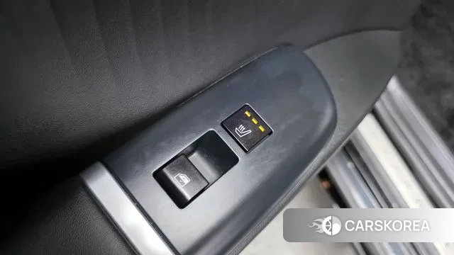 Hyundai Grandeur (GN7) id 3586135 из Кореи 10