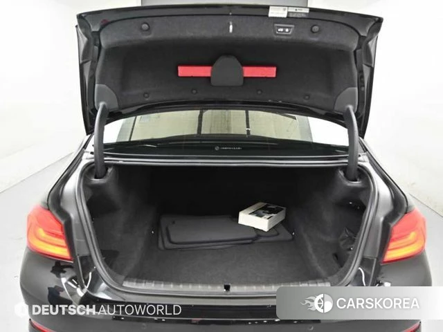 BMW 5 Series (G30) id 4998424 из Кореи 10