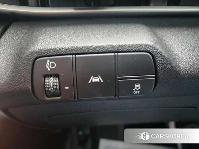 Hyundai Avante (CN7) id 5003531 из Кореи 10