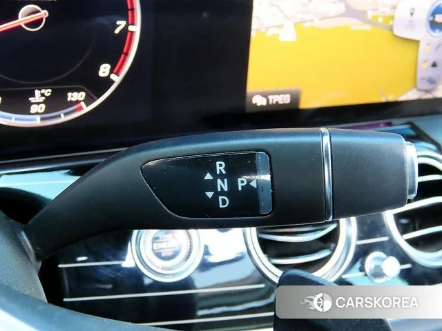 Mercedes-Benz E-Class W213 id 5028685 из Кореи 10
