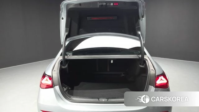Mercedes-Benz E-Class W214 id 4957349 из Кореи 10