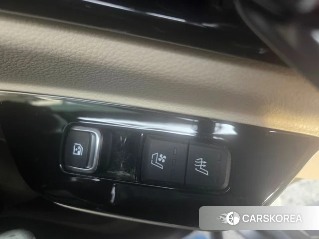 Kia Carnival 4th generation id 5017988 из Кореи 10