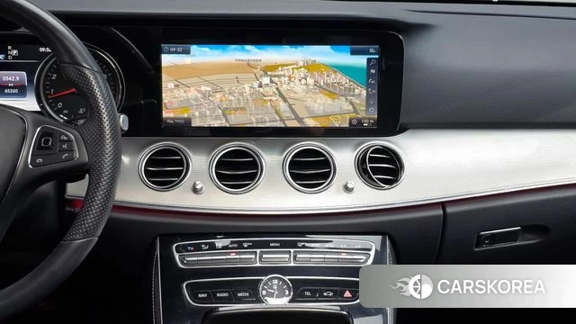 Mercedes-Benz E-Class W213 id 4978229 из Кореи 10