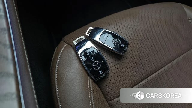 Mercedes-Benz E-Class W213 id 5047733 из Кореи 10