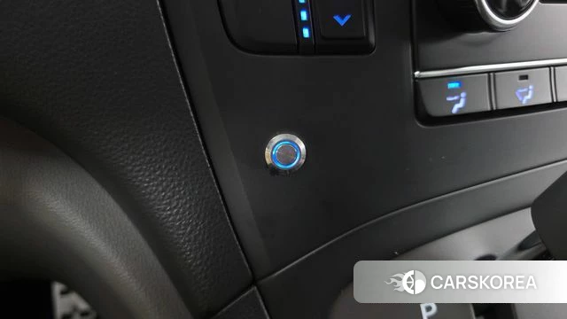 Hyundai The New Grand Starex id 4836747 из Кореи 10