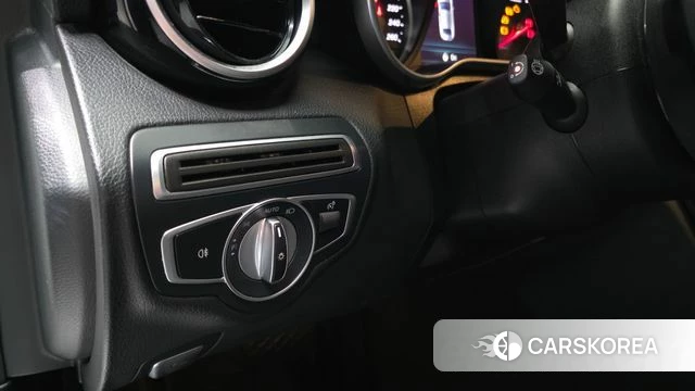 Mercedes-Benz C-Class W205 id 4930508 из Кореи 10