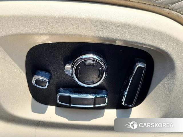Jaguar All New XJ id 4785724 из Кореи 10