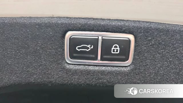 Hyundai Sonata D Edge Hybrid (DN8) id 4941432 из Кореи 10