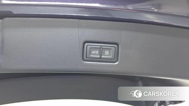 Audi Q4 e-Tron (F4) id 5038848 из Кореи 10