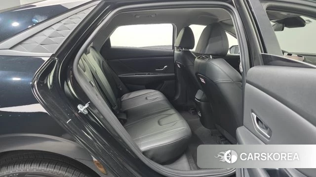 Hyundai The New Avante (CN7) id 4630201 из Кореи 10