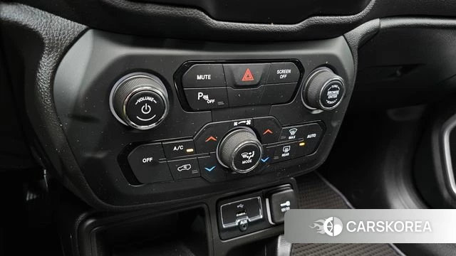 Jeep Renegade id 4977981 из Кореи 10