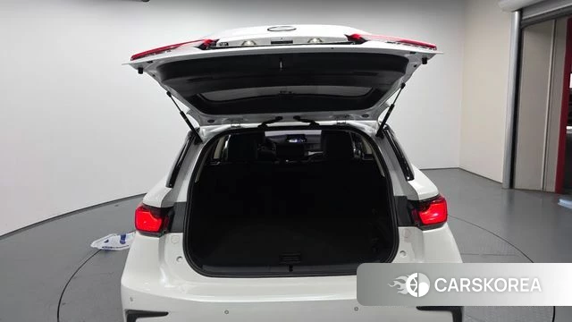 Lexus CT200h id 4944349 из Кореи 10