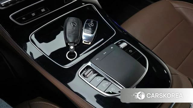 Mercedes-Benz E-Class W213 id 5026766 из Кореи 10
