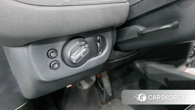 Mini Cooper Clubman id 4967685 из Кореи 10