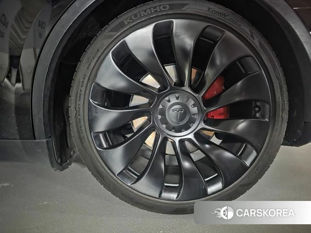 Tesla Model Y id 5047492 из Кореи 10