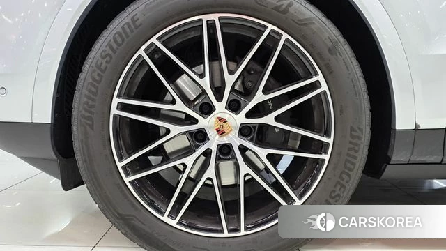 Porsche Cayenne (PO536) id 4560182 из Кореи 10