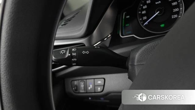 Hyundai The New Ionic Hybrid id 4684012 из Кореи 10