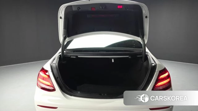 Mercedes-Benz E-Class W213 id 5018188 из Кореи 10