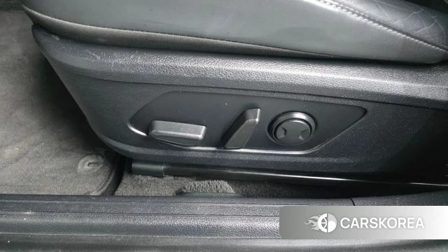 Hyundai Sonata (DN8) id 5028820 из Кореи 10
