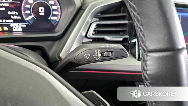 Audi Q4 e-Tron (F4) id 4905565 из Кореи 10
