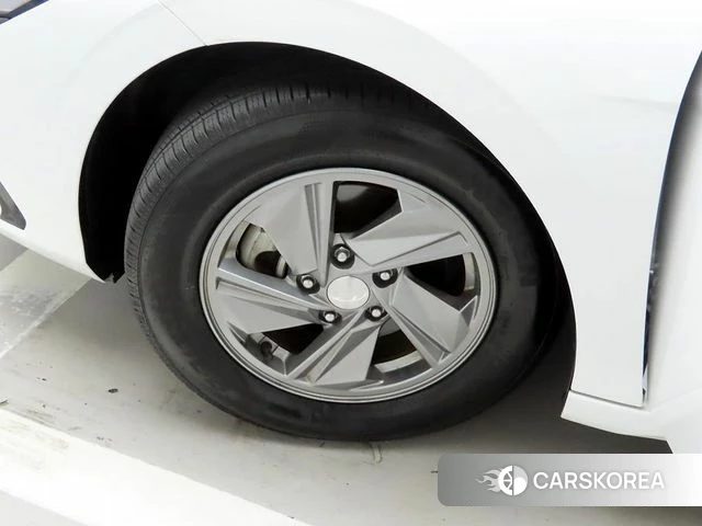 Hyundai The New Avante (CN7) id 5021692 из Кореи 10