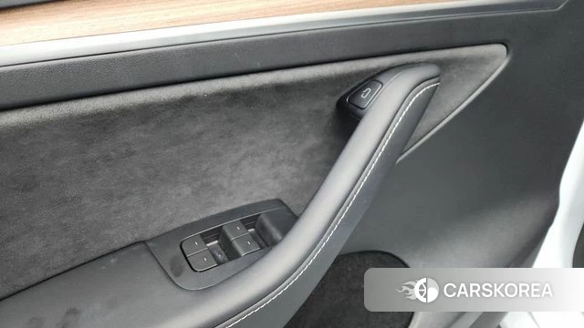 Tesla Model Y id 4400647 из Кореи 10
