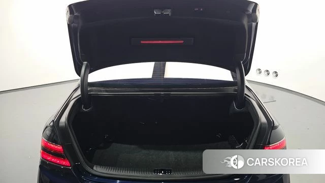 Genesis G90 id 5035632 из Кореи 11