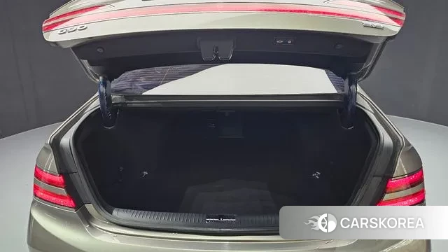 Genesis G90 id 3766415 из Кореи 11