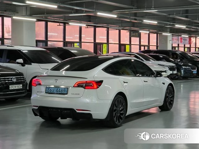 Tesla Model 3 id 4966711 из Кореи 11