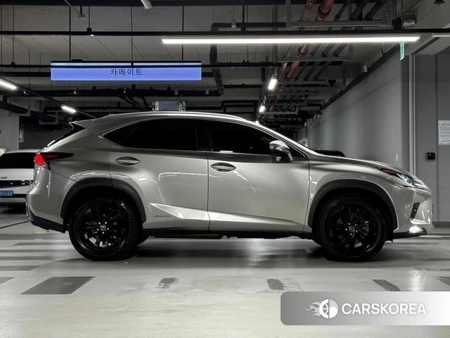 Lexus NX300h id 4943898 из Кореи 11