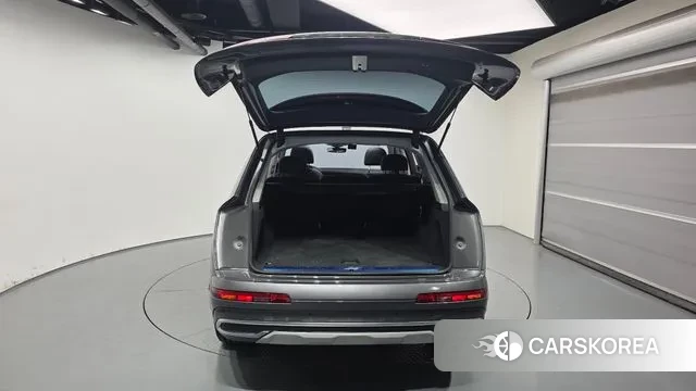Audi Q7 (4M) id 3384481 из Кореи 11
