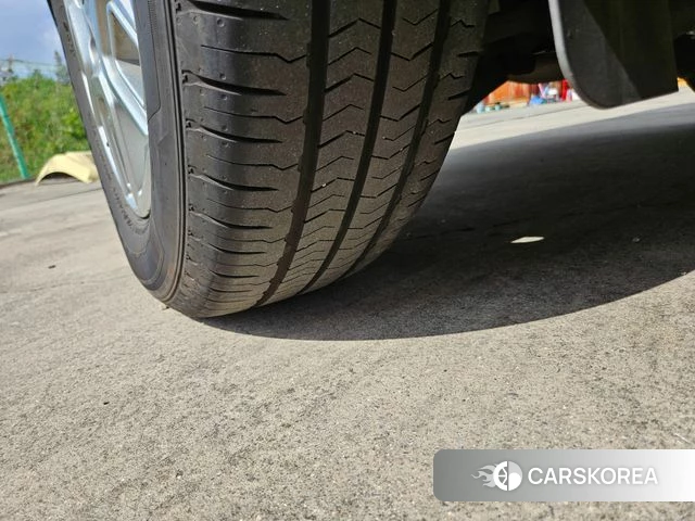 Hyundai Staria id 4950018 из Кореи 11